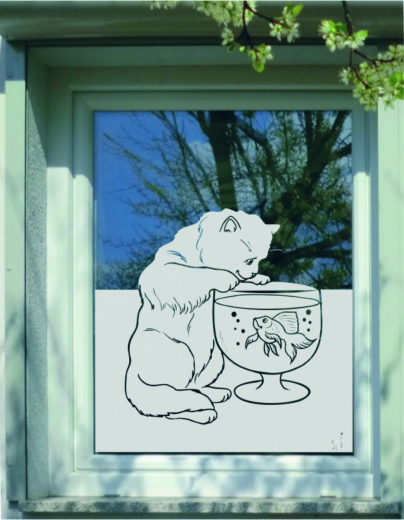 323 Katze mit Goldfisch halbhoch