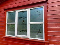 179 Leuchtturm in Brandung